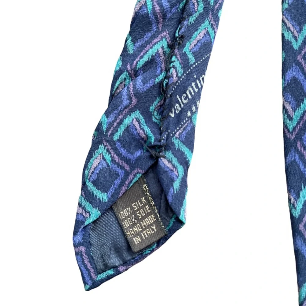 Valentino Silk Necktie Made In Italy Putple Diamond Pattern‎